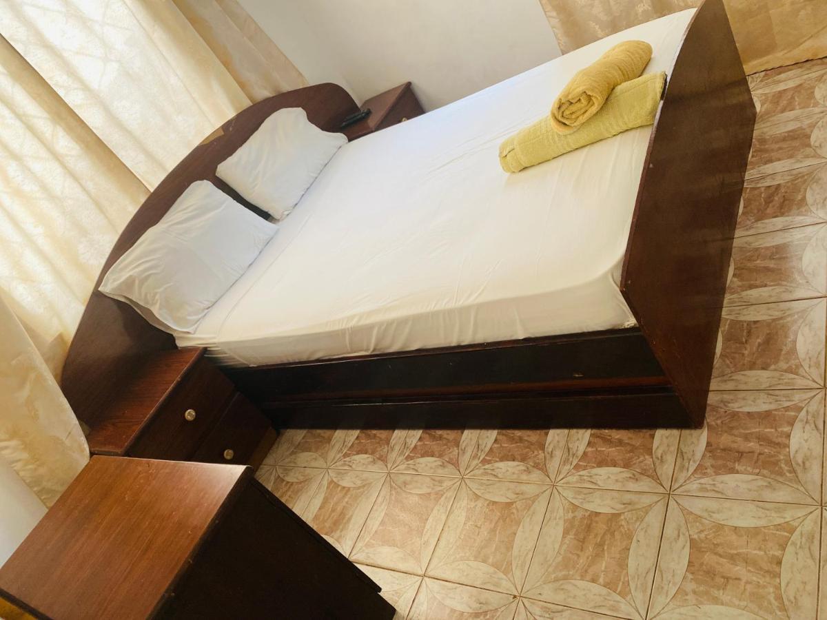One World Village Guesthouse Bakau المظهر الخارجي الصورة