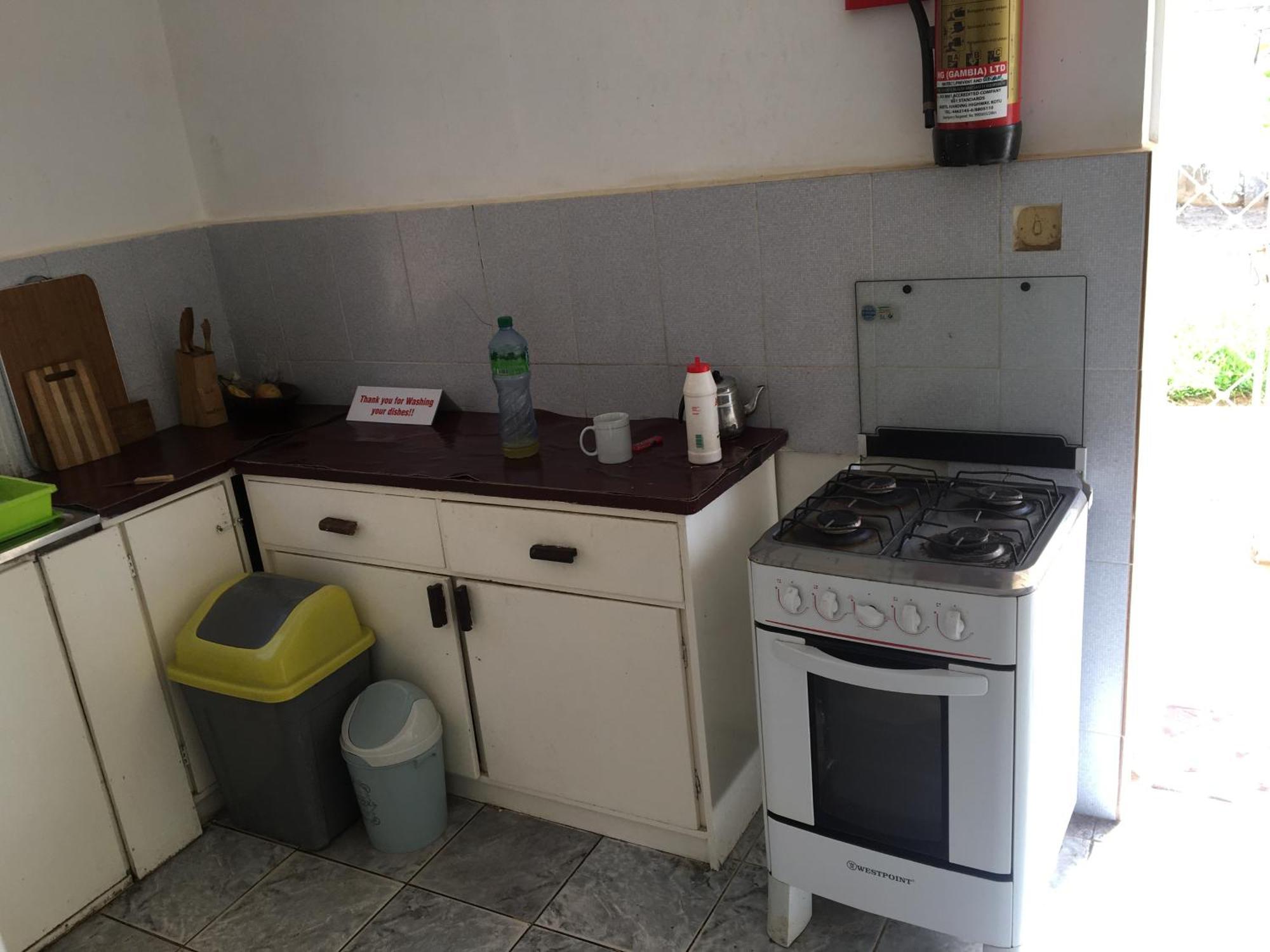One World Village Guesthouse Bakau المظهر الخارجي الصورة