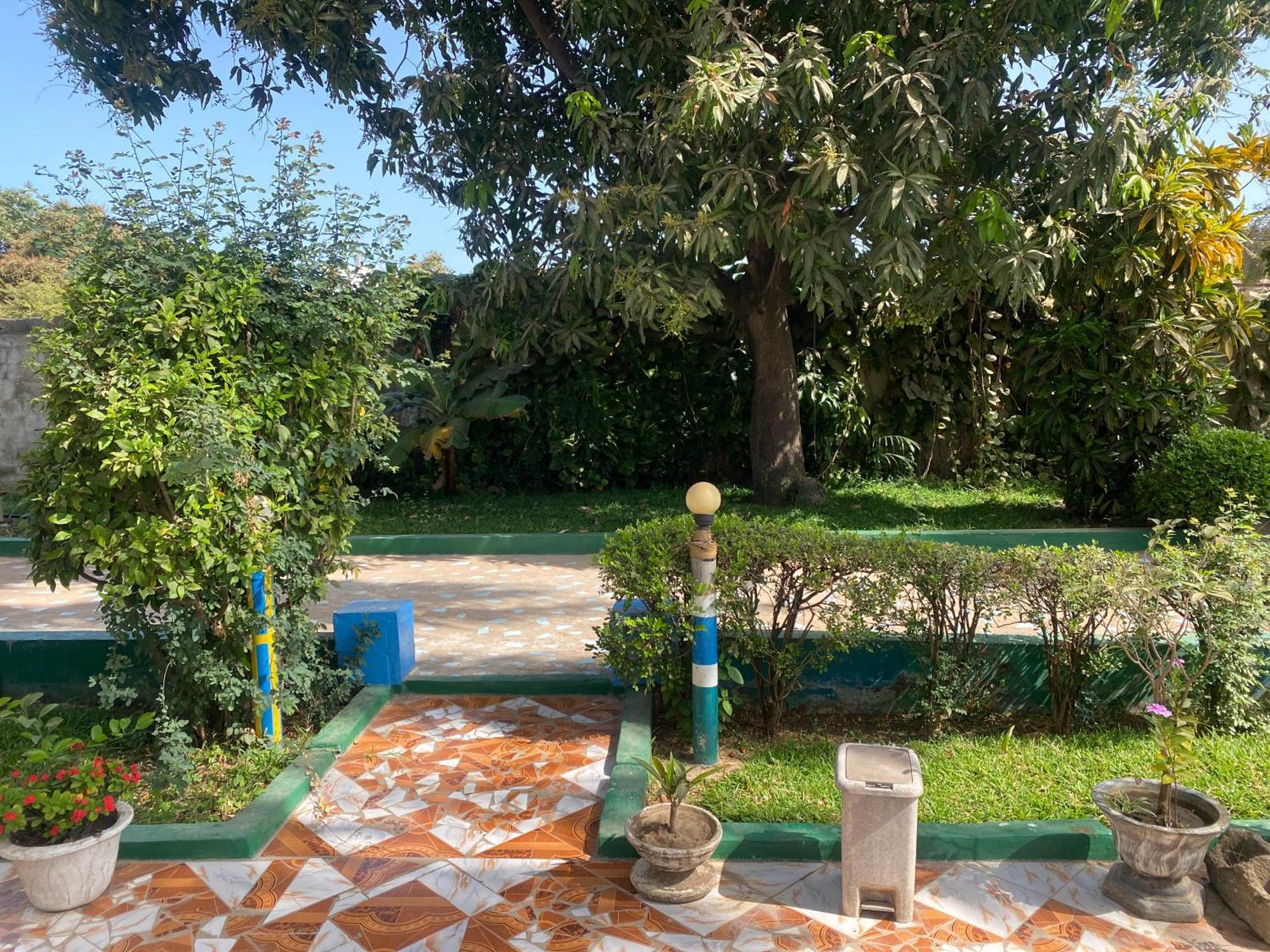 One World Village Guesthouse Bakau المظهر الخارجي الصورة