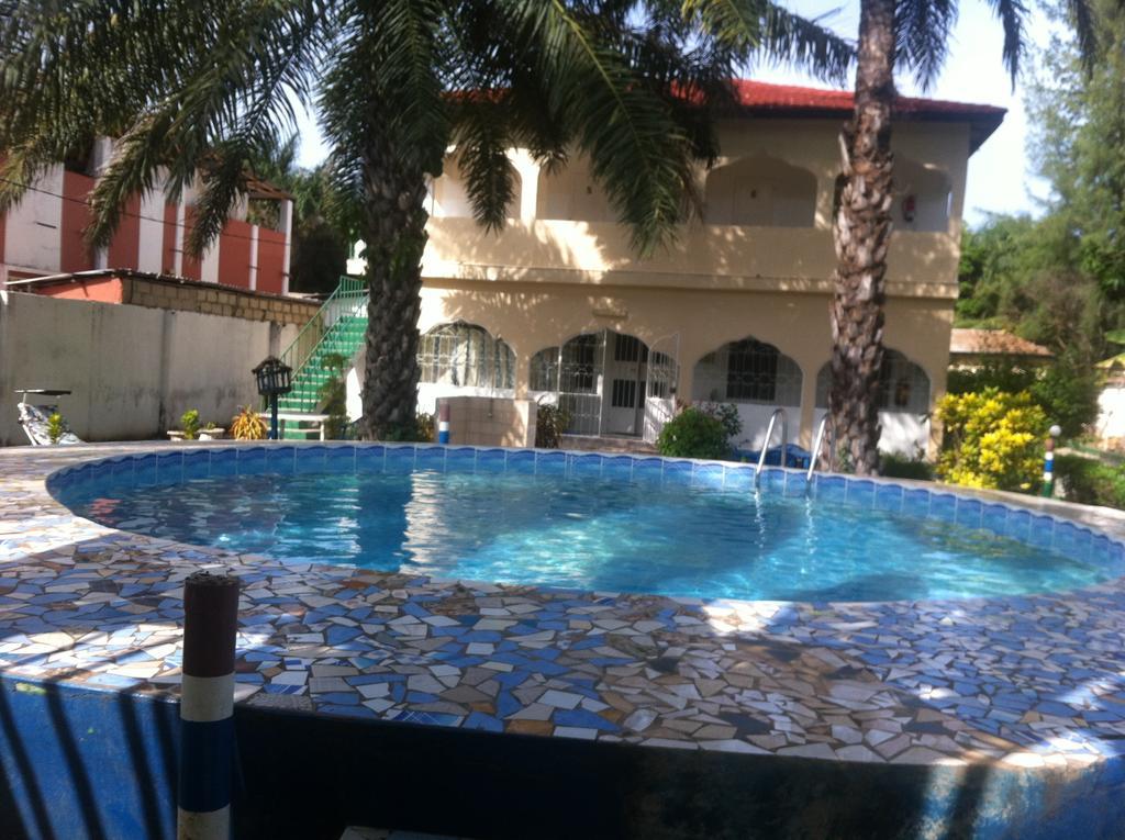 One World Village Guesthouse Bakau المظهر الخارجي الصورة