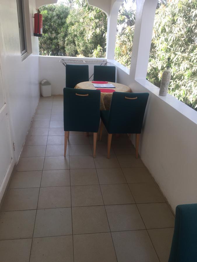 One World Village Guesthouse Bakau المظهر الخارجي الصورة